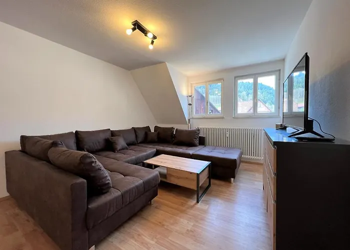 Ferienwohnung Kinzigblick - Balkon - Fuer Kinder - Mit Bettwaesche & Handtuecher
