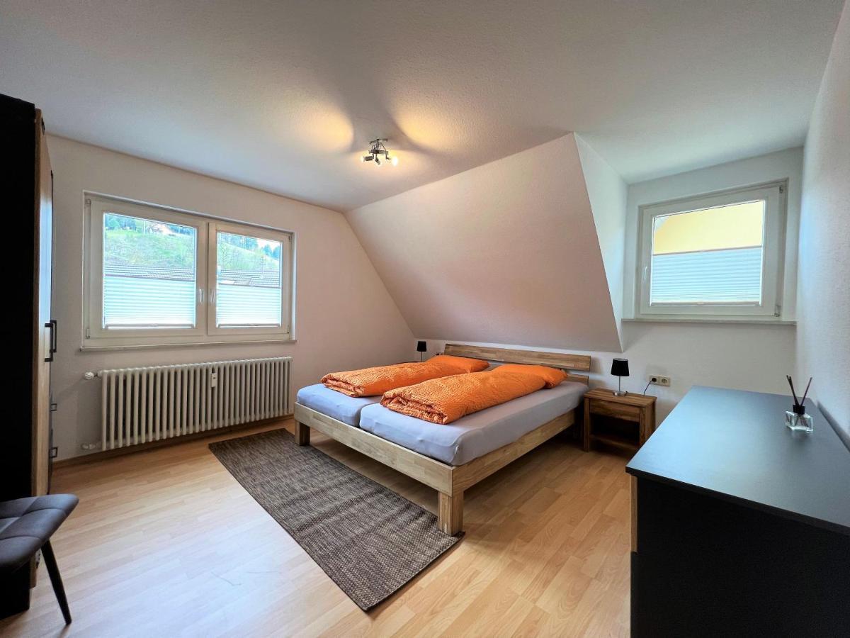 Kinzigblick - Balkon - Fuer - Mit Bettwaesche & Handtuecher Apartment *